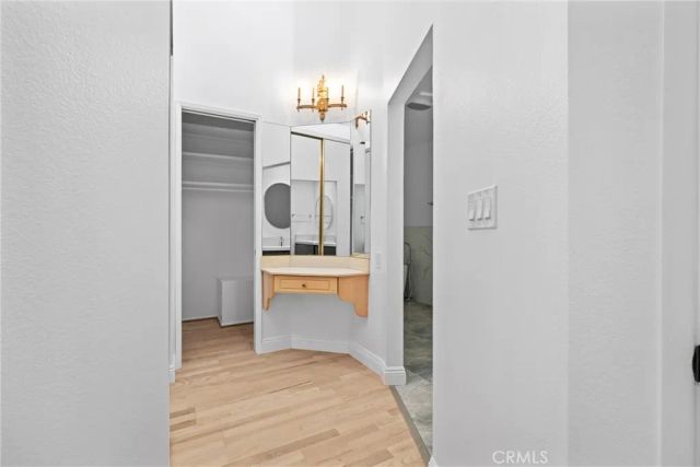 5335 White Oak Avenue A, Encino, CA 91316