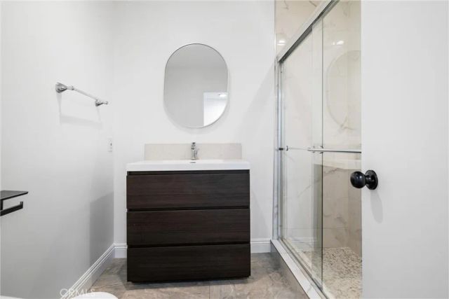 5335 White Oak Avenue A, Encino, CA 91316