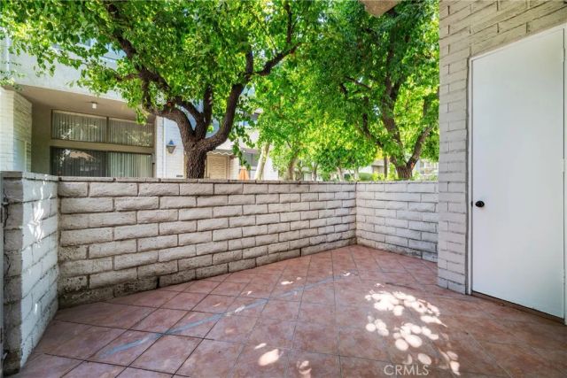 5335 White Oak Avenue A, Encino, CA 91316