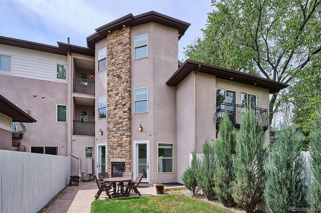 3823 W 39th Avenue, Denver, CO 80211