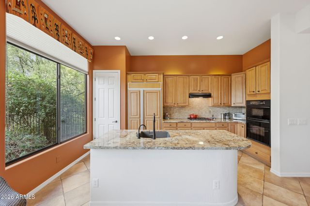 9270 E THOMPSON PEAK Parkway 303, Scottsdale, AZ 85255
