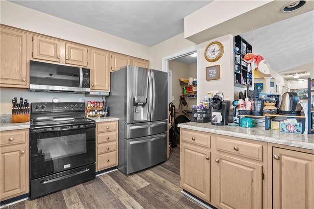 3957 Pleasant Valley RD, Virginia Beach, VA 23464