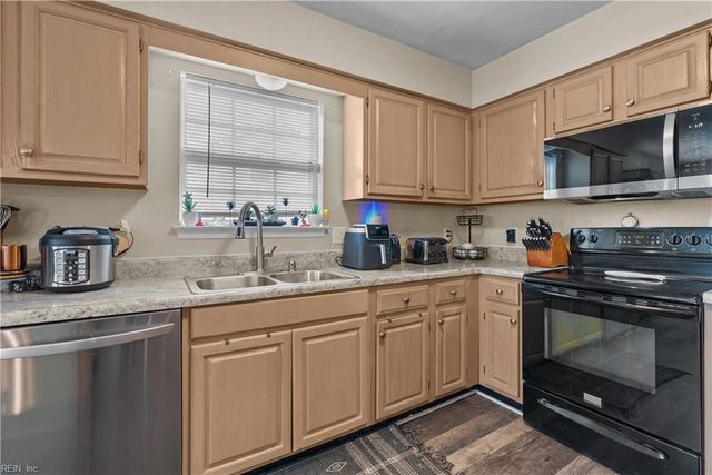 3957 Pleasant Valley RD, Virginia Beach, VA 23464