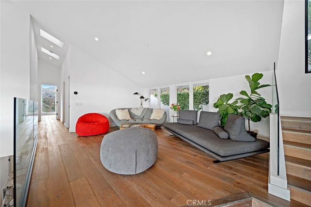 343 Emerald Bay, Laguna Beach, CA 92651