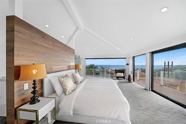343 Emerald Bay, Laguna Beach, CA 92651