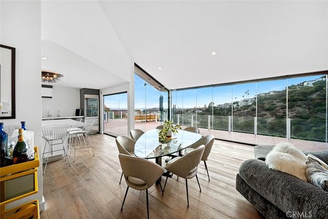 343 Emerald Bay, Laguna Beach, CA 92651