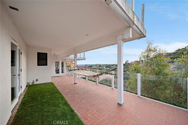 343 Emerald Bay, Laguna Beach, CA 92651