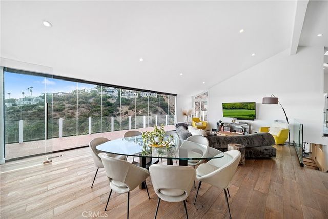 343 Emerald Bay, Laguna Beach, CA 92651
