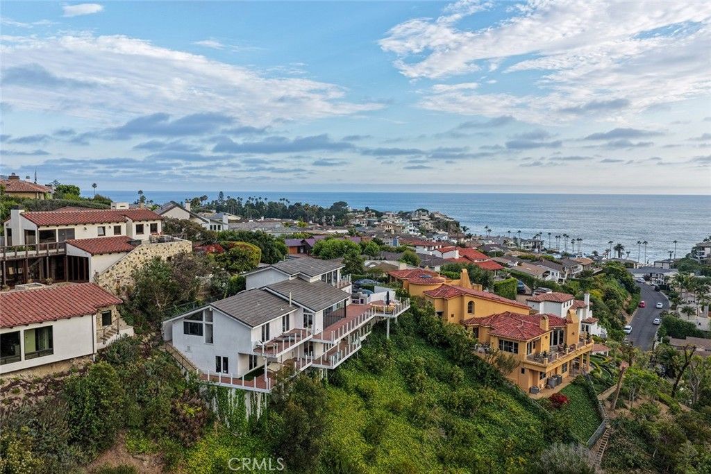 343 Emerald Bay, Laguna Beach, CA 92651