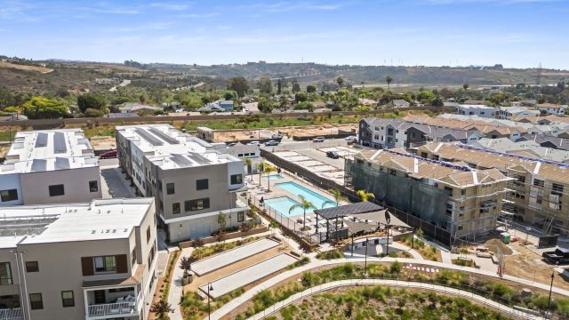 2548 Chamomile Ln, Carlsbad, CA 92008