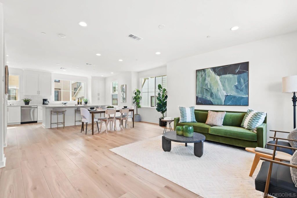 2548 Chamomile Ln, Carlsbad, CA 92008