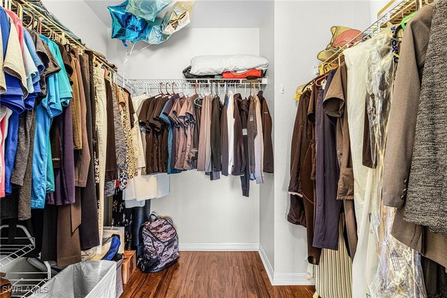 8284 Key Royal CIR 1324, Naples, FL 34119