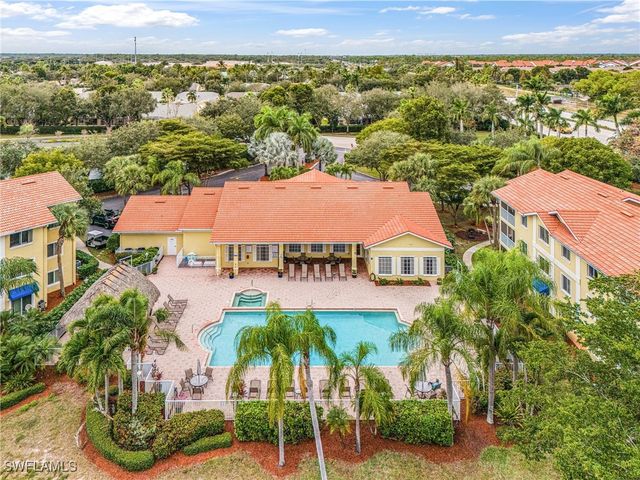 8284 Key Royal CIR 1324, Naples, FL 34119