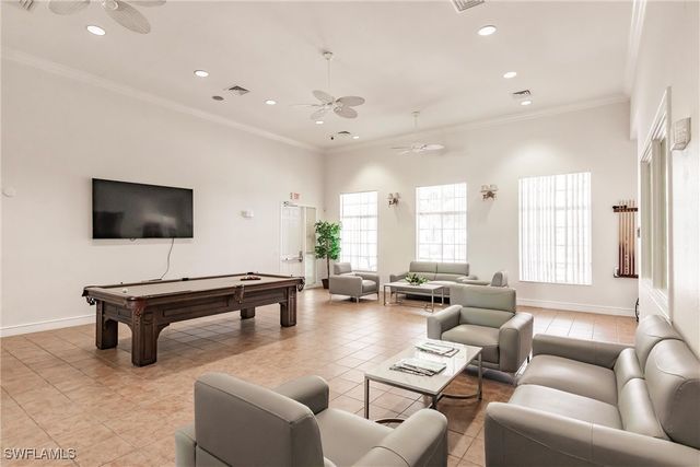 8284 Key Royal CIR 1324, Naples, FL 34119