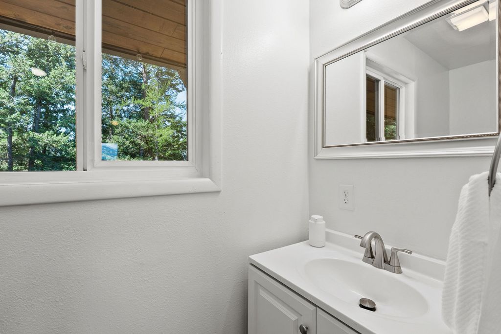 185 Kokanee Bend Drive, Columbia Falls, MT 59912 photo 17