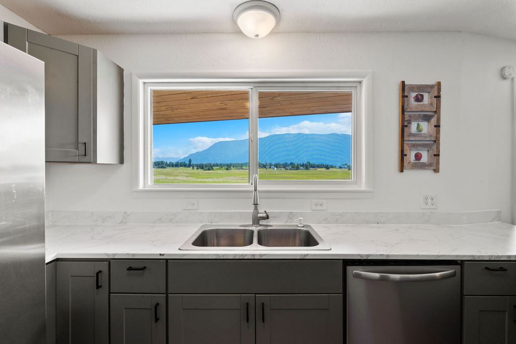 185 Kokanee Bend Drive, Columbia Falls, MT 59912 photo 22