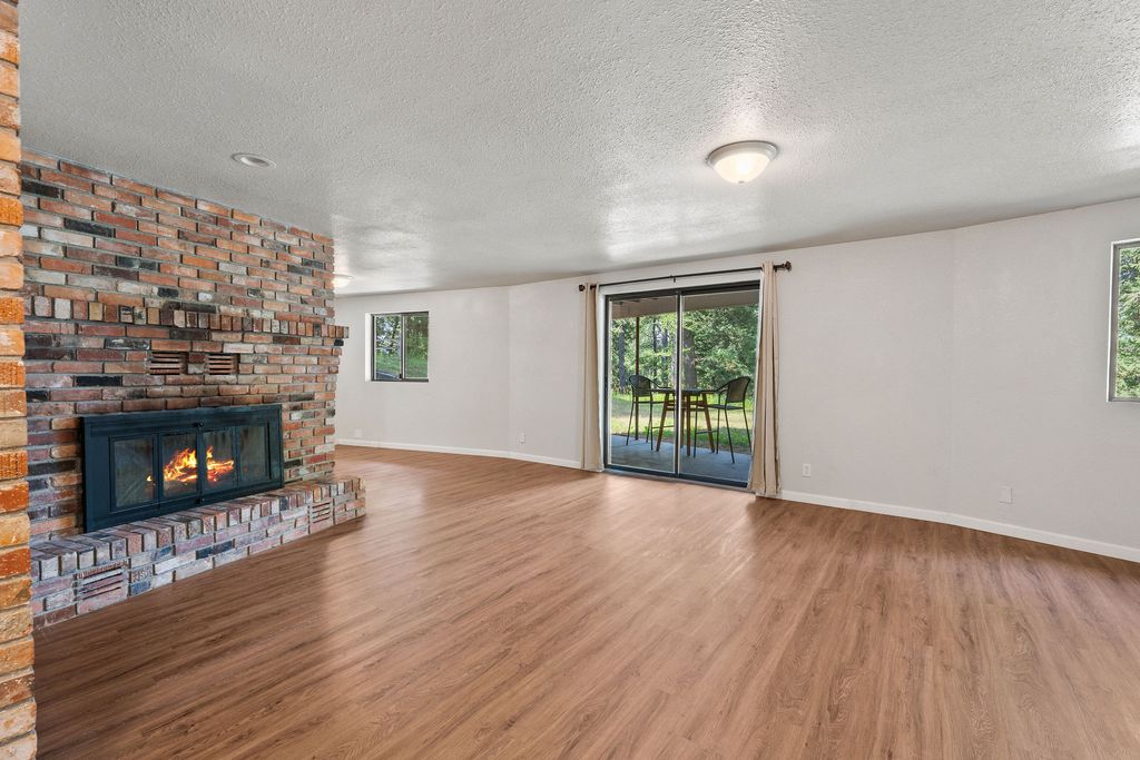 185 Kokanee Bend Drive, Columbia Falls, MT 59912 photo 32