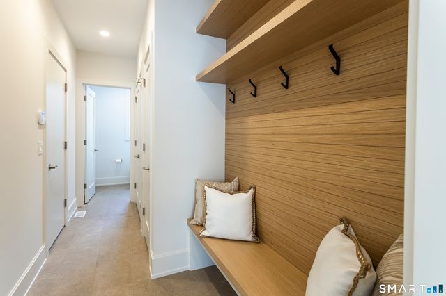 10 Wakenor Road, Westport, CT 06880