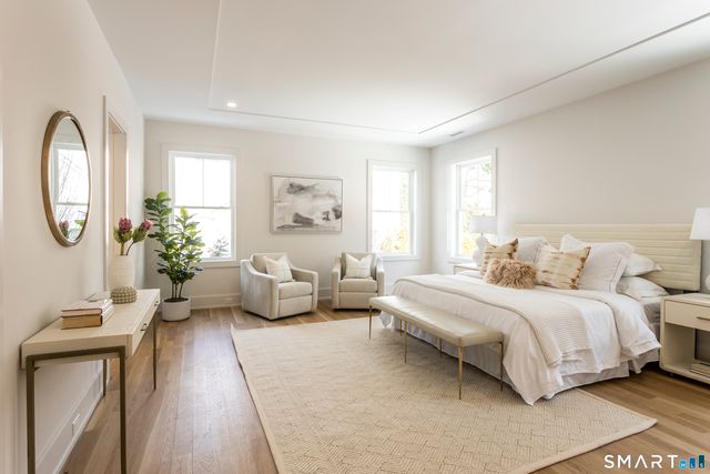 10 Wakenor Road, Westport, CT 06880