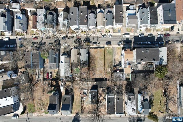 252 Ellis Avenue, Irvington, NJ 07111