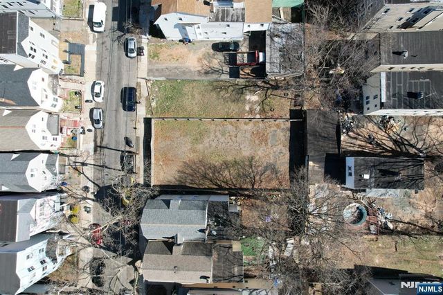 252 Ellis Avenue, Irvington, NJ 07111