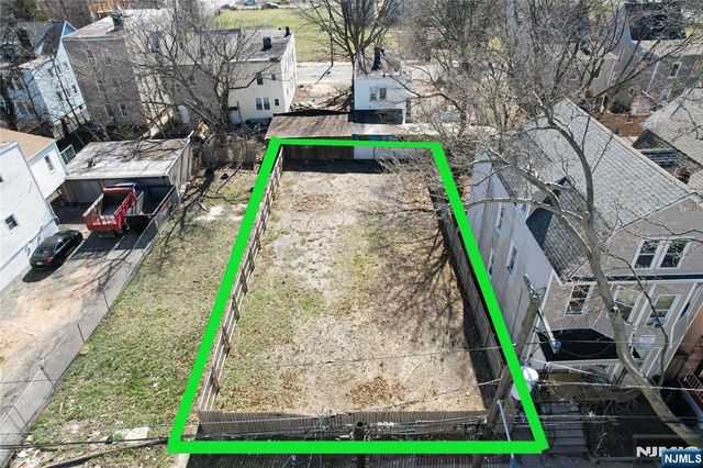 252 Ellis Avenue, Irvington, NJ 07111
