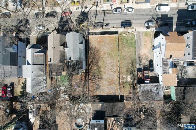 252 Ellis Avenue, Irvington, NJ 07111