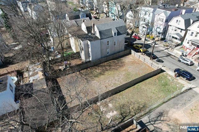 252 Ellis Avenue, Irvington, NJ 07111