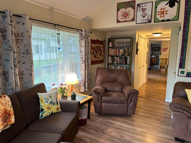 72 North Street, Jaffrey, NH 03452