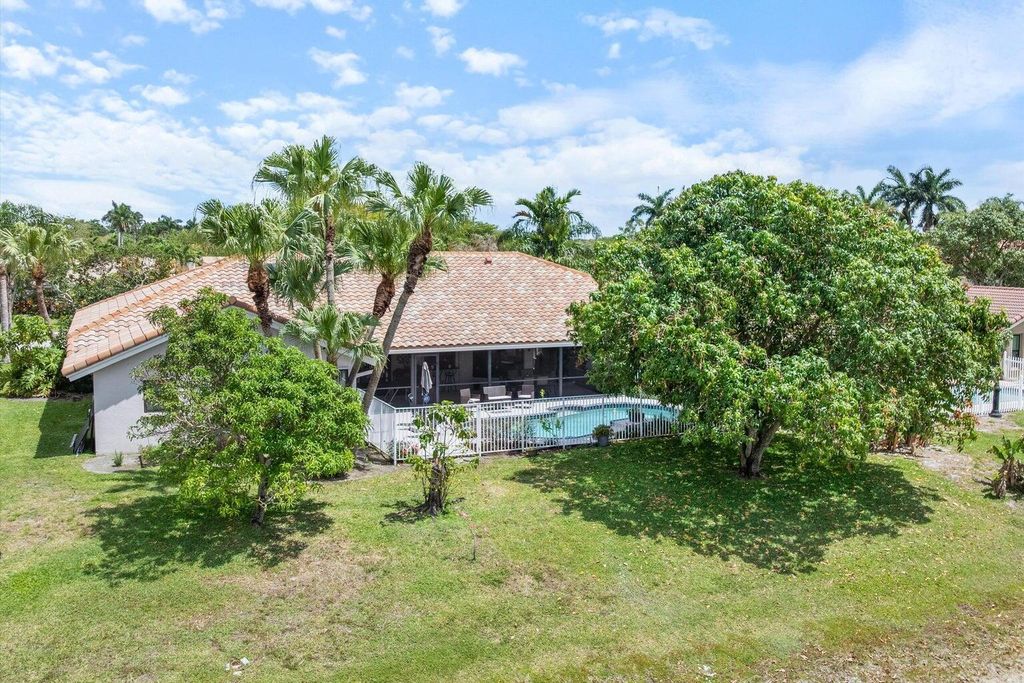 11241 Island Lakes Lane, Boca Raton, FL 33498