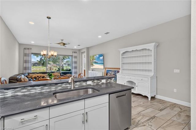 28405 Abruzzo DR, Bonita Springs, FL 34135