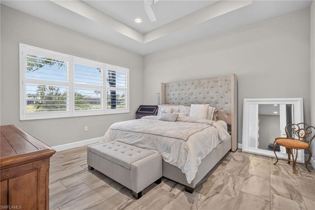 28405 Abruzzo DR, Bonita Springs, FL 34135