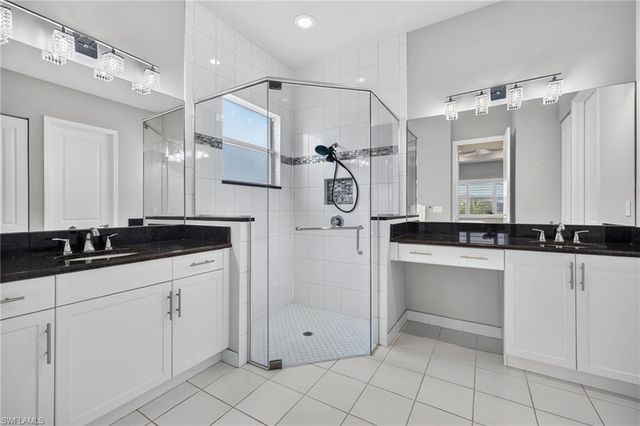 28405 Abruzzo DR, Bonita Springs, FL 34135