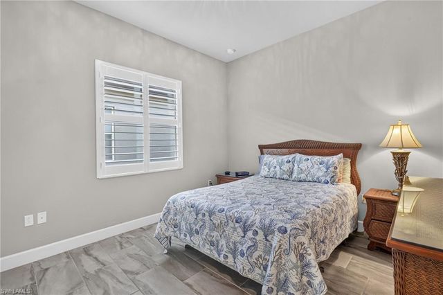 28405 Abruzzo DR, Bonita Springs, FL 34135