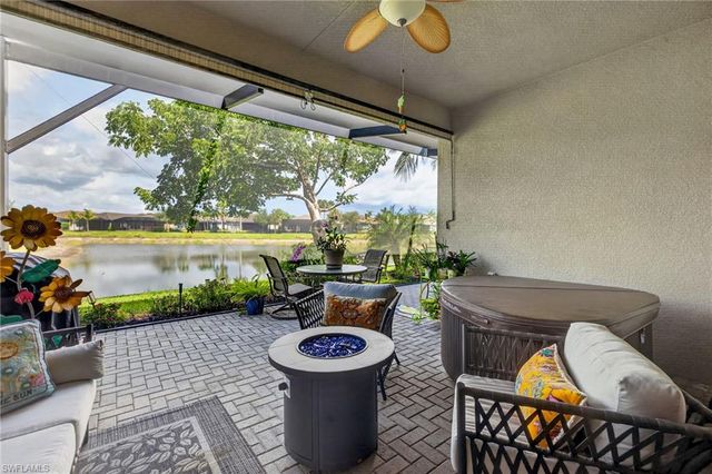 28405 Abruzzo DR, Bonita Springs, FL 34135
