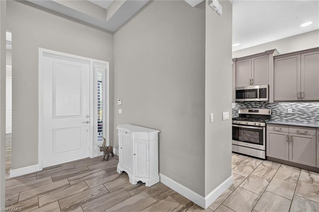 28405 Abruzzo DR, Bonita Springs, FL 34135