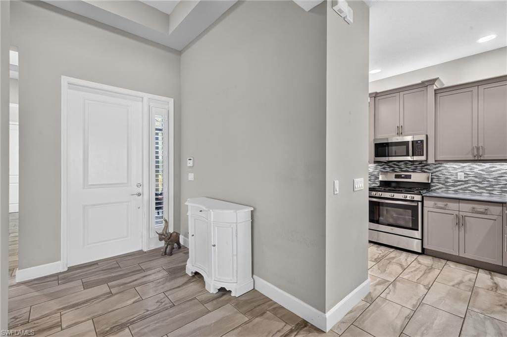 28405 Abruzzo DR, BONITA SPRINGS, FL 34135 — photo 4