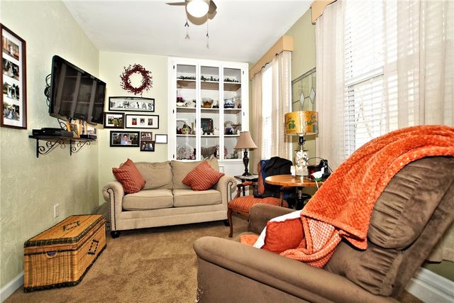 2369 Harrow Road, Upper St Clair, PA 15241