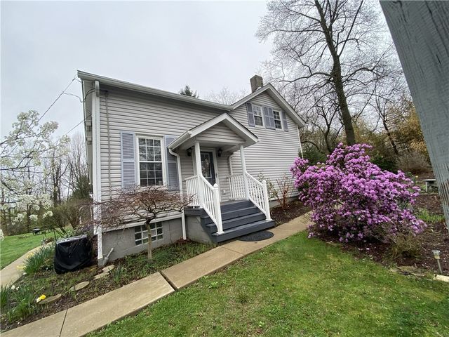 2369 Harrow Road, Upper St Clair, PA 15241