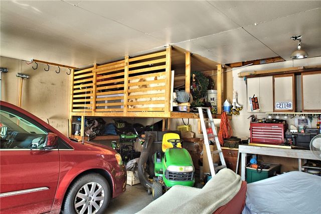 2369 Harrow Road, Upper St Clair, PA 15241