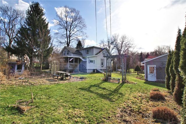 2369 Harrow Road, Upper St Clair, PA 15241