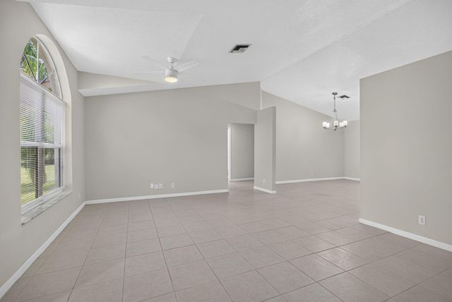 12564 68th Street N, West Palm Beach, FL 33412