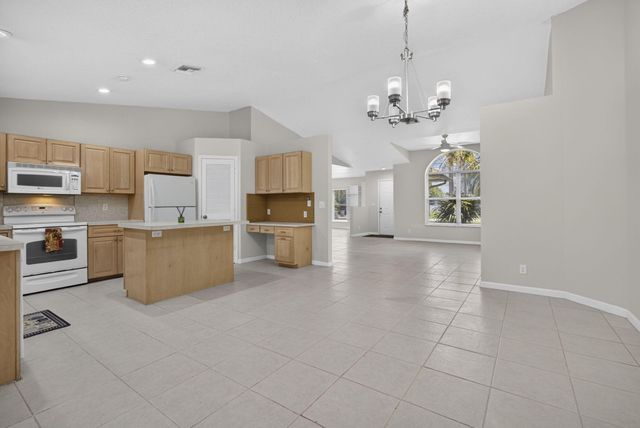 12564 68th Street N, West Palm Beach, FL 33412