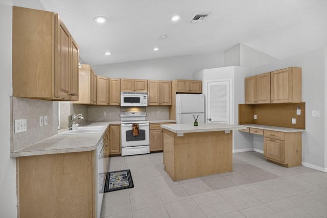 12564 68th Street N, West Palm Beach, FL 33412