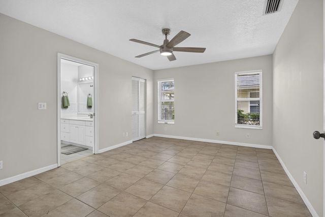 12564 68th Street N, West Palm Beach, FL 33412