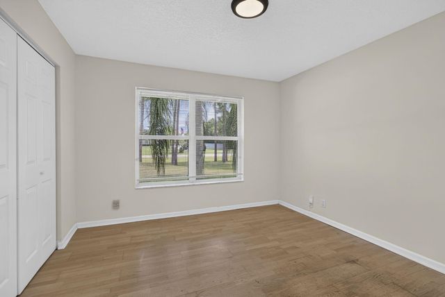 12564 68th Street N, West Palm Beach, FL 33412