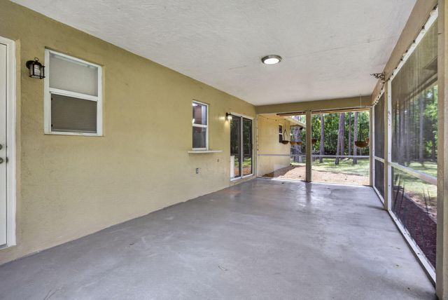 12564 68th Street N, West Palm Beach, FL 33412