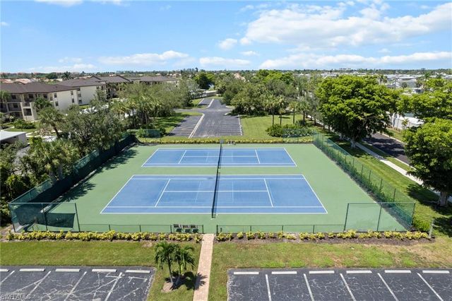 12621 Kelly Sands WAY # 327, Fort Myers, FL 33908