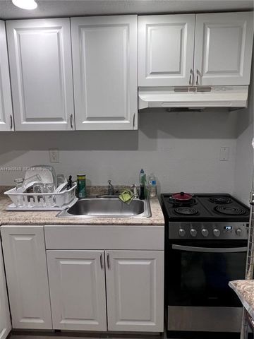 3640 NW 9th St 509, Miami, FL 33125