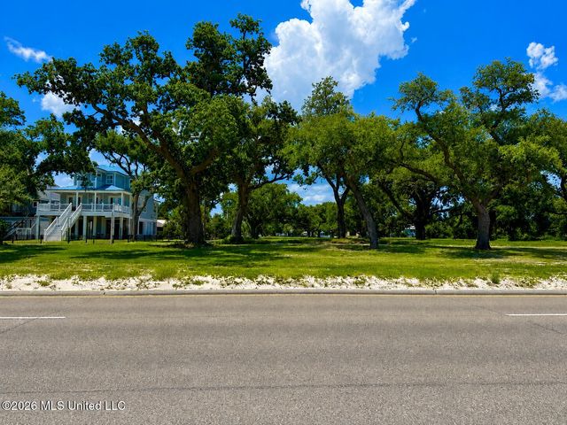 W Beach Boulevard, Long Beach, MS 39560